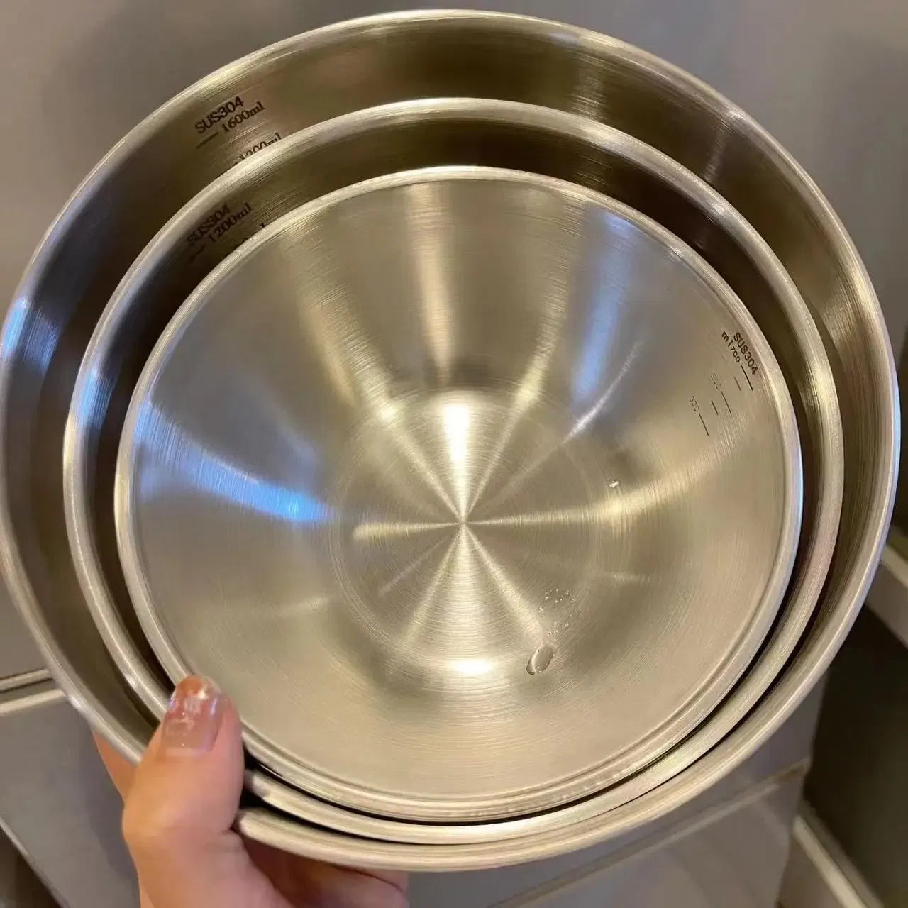 Stainless Steel Mixing Bowl Set (1–3 pcs) with Measurement Scale – Large Capacity Nesting Bowls for Cooking, Baking & Food Storage